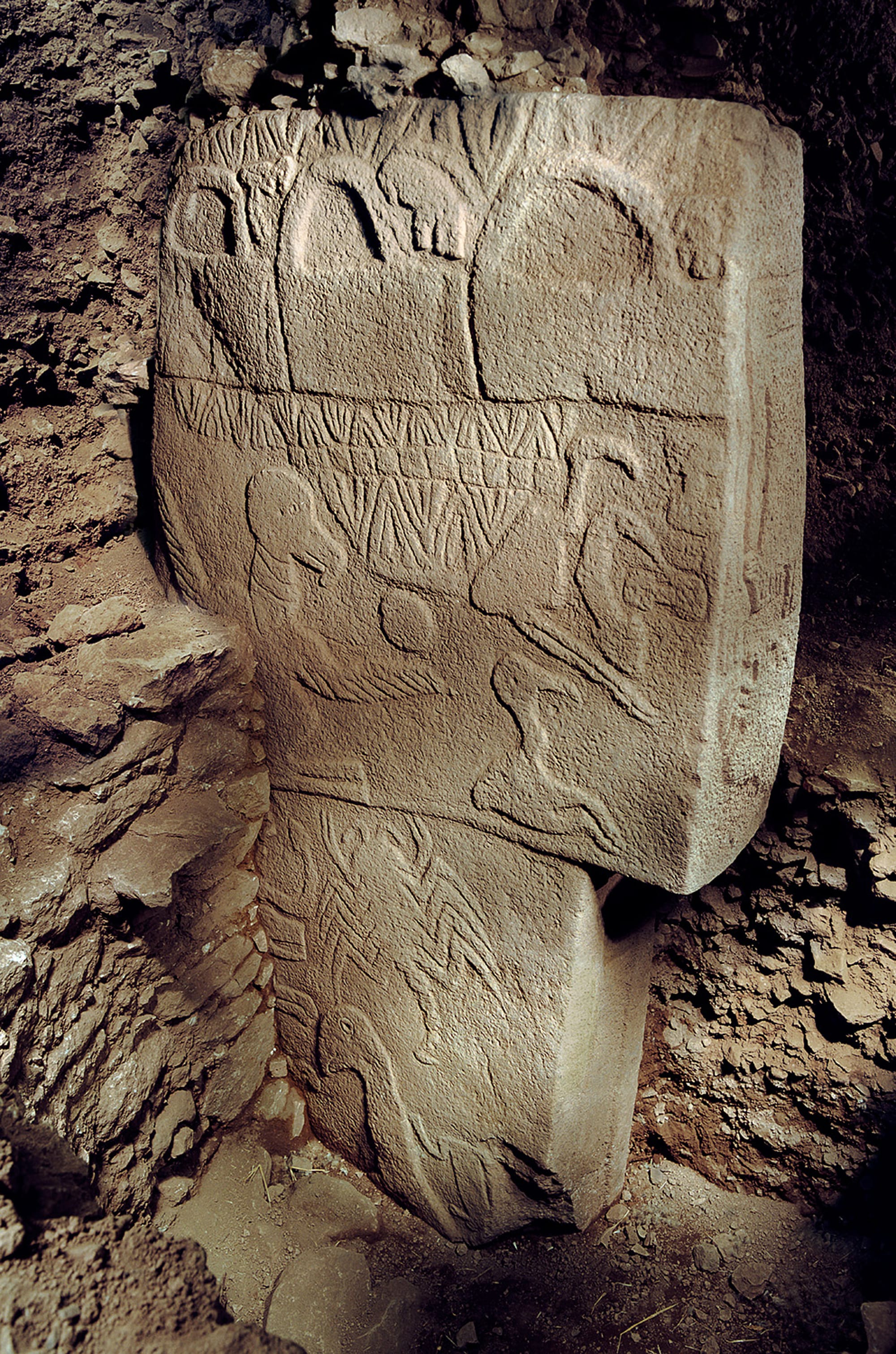 Göbekli Tepe T-shaped stone pillars